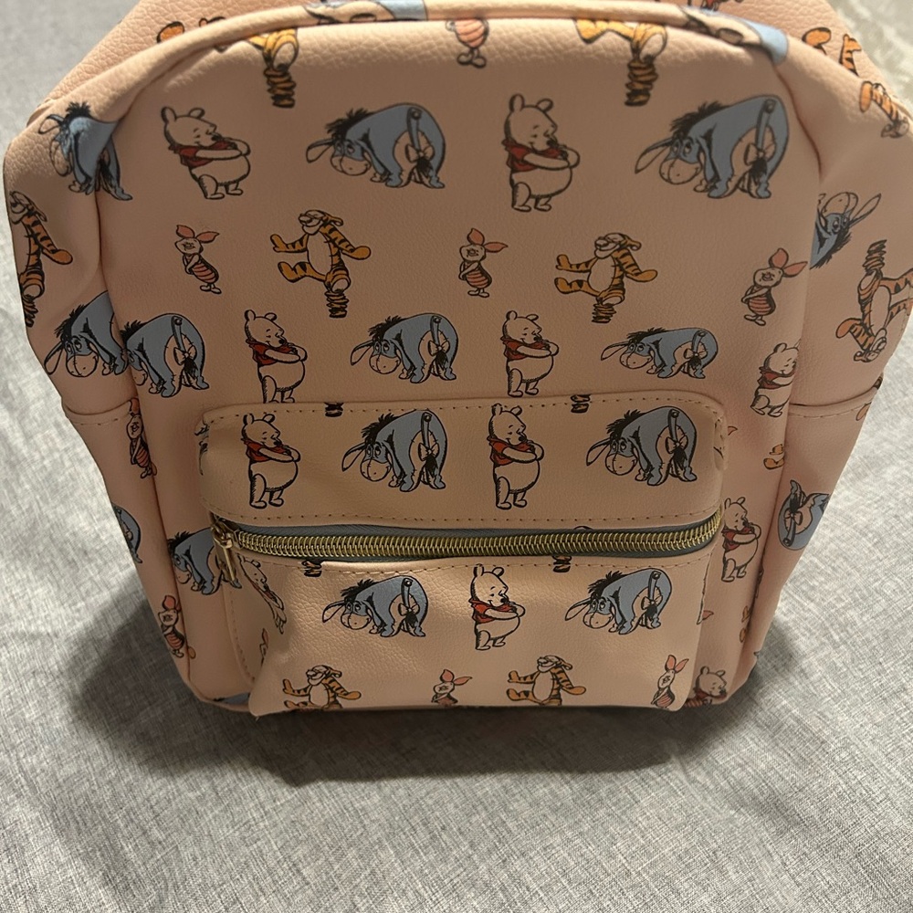 Disney Winnie The Pooh Mini Backpack🧡